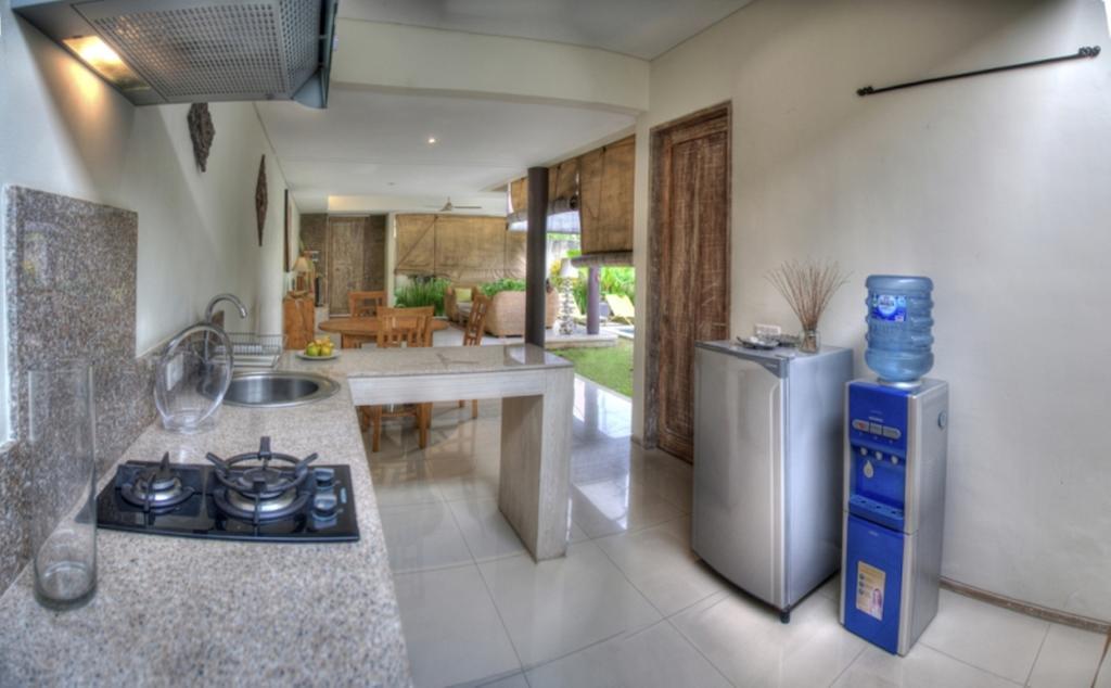 Villa Lestari Seminyak Rom bilde